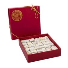 Haci Bekir Turkish Delight مع إضافة الفستق 250 غرام.