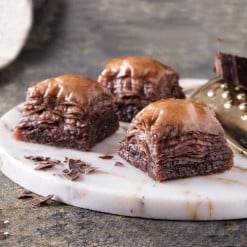Karakoy-Gulluoglu-Cioccolato-Baklava-2