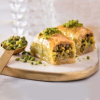 Karakoy-Gulluoglu-Nadir-Dolama-with-Pistachio-2