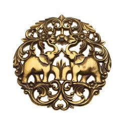 Lucky-Elephant-Rein-Wall-Art