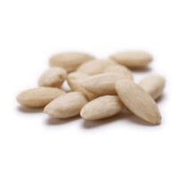 Turkish Almonds Peeled