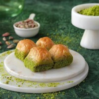 Koskeroglu Dry Baklava with Pistachio