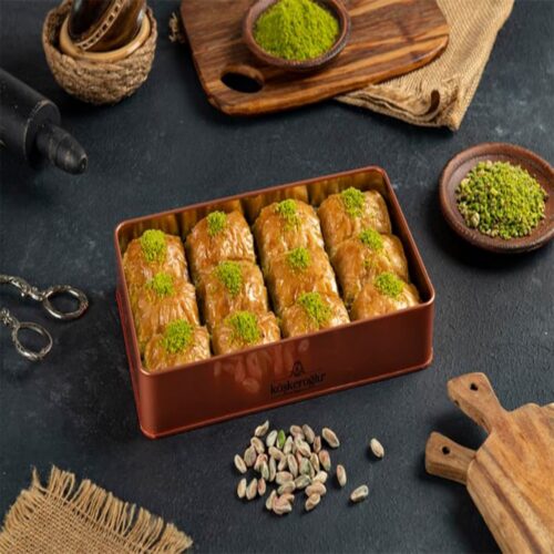 Koskeroglu square baklava with pistachio metal box 800 gr (28. 22oz)