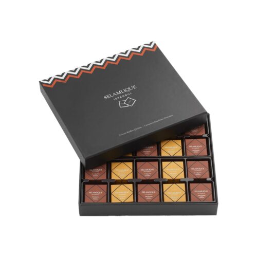 Dark and milk napolitain chocolate with cinnamon in box selamlique