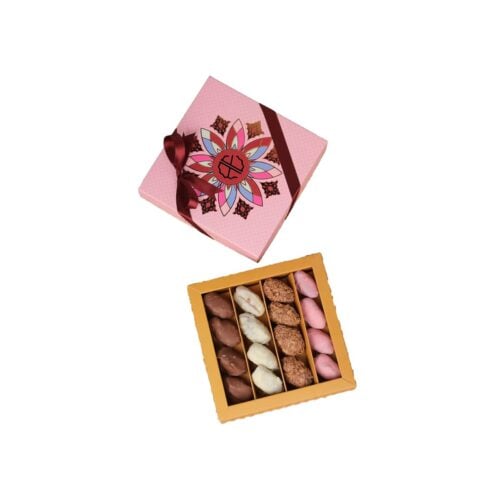 Mixed Chocolate Coated Dates with Almond in Box Adnan Efendi 260 gr (9.17oz)