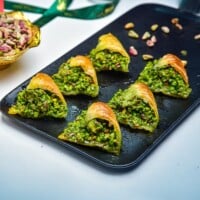 Special Sobiyet Baklava with Pistachio Hafiz Mustafa