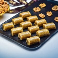 Wrap Baklava with Walnut Hafiz Mustafa